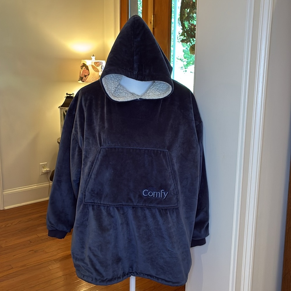 The Comfy Kids Wearable Hooded Blanket One Size